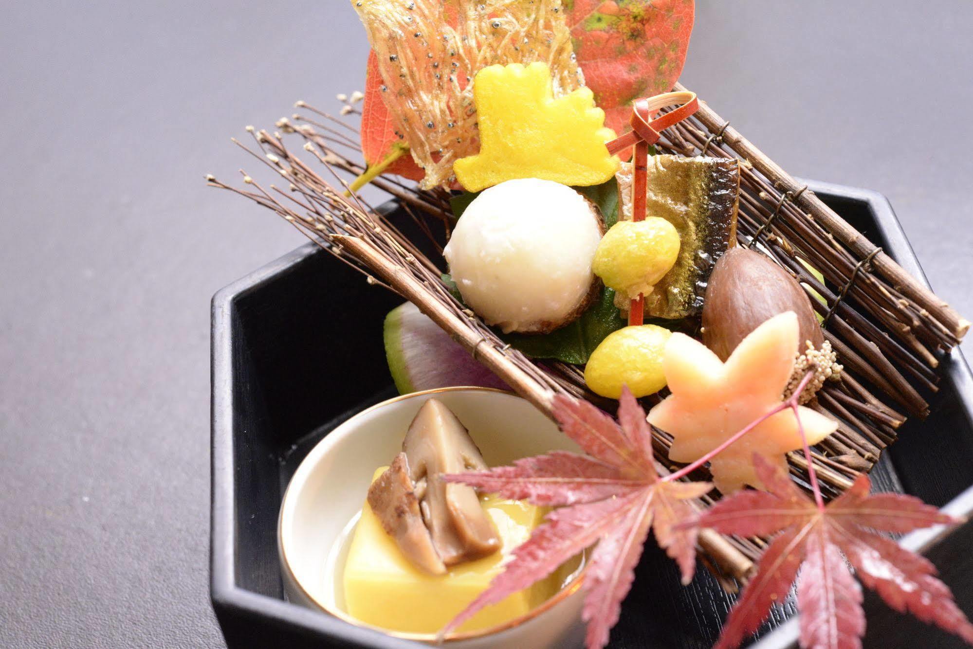 Hakone Gora Shinzan Hotel Bagian luar foto